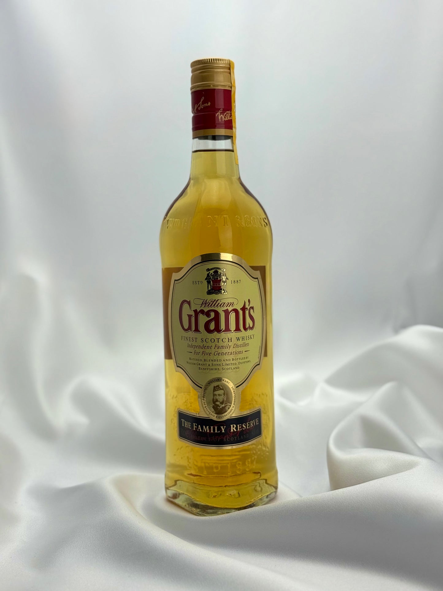 Grant’s Family Reserve Finest Blended Scotch Whisky